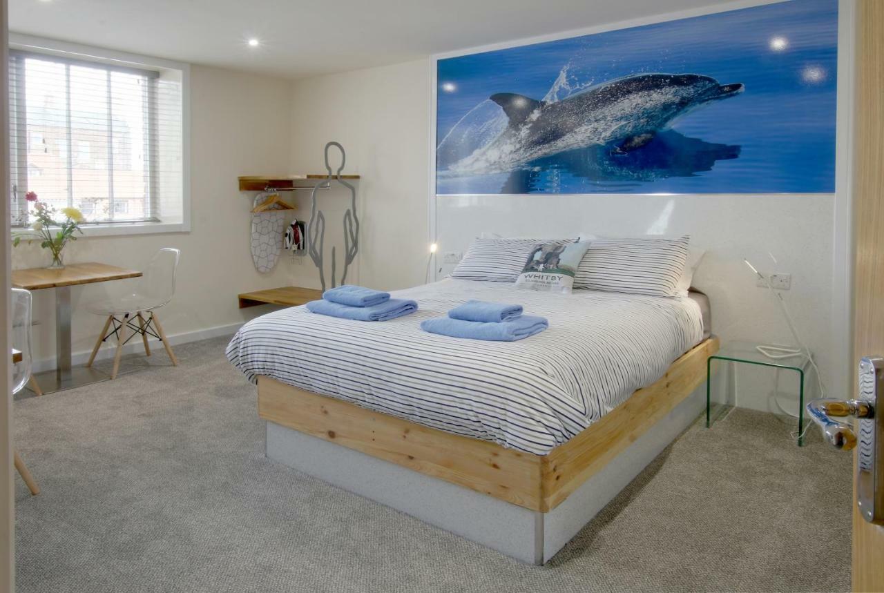 Silver Street Suites Whitby Bagian luar foto
